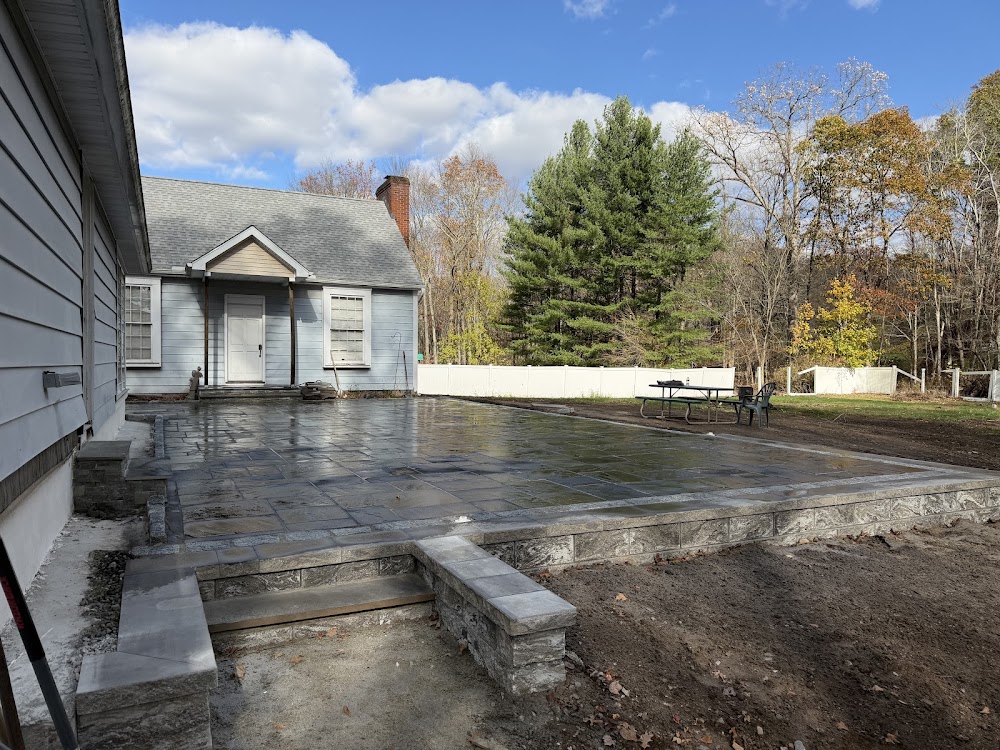 Leo Construction & Masonry LLC