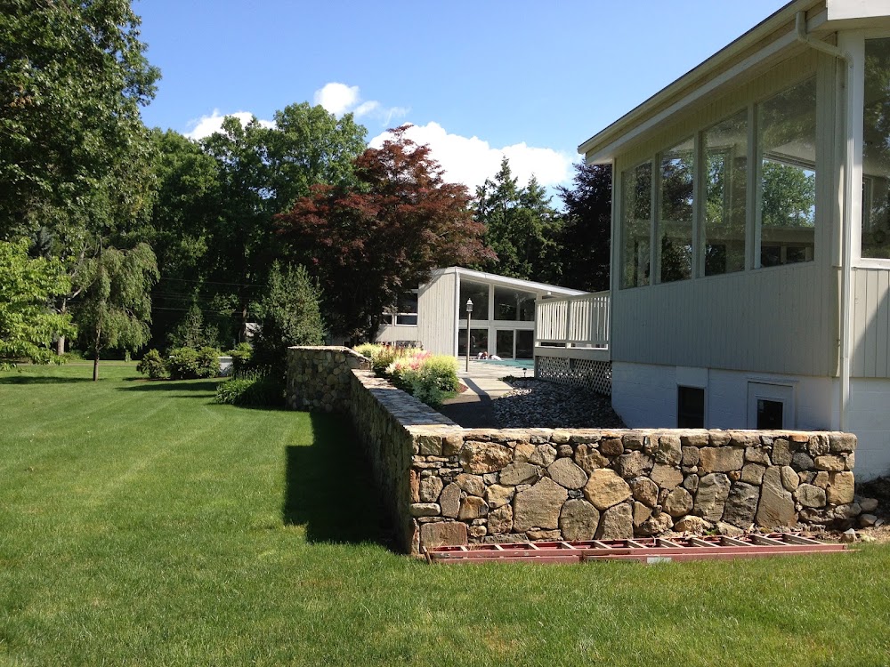 K&D LLC