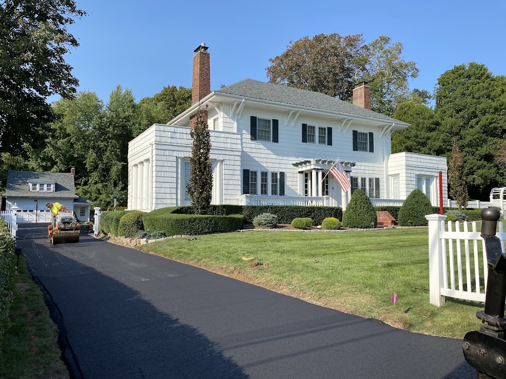 Northeast Paving LLC